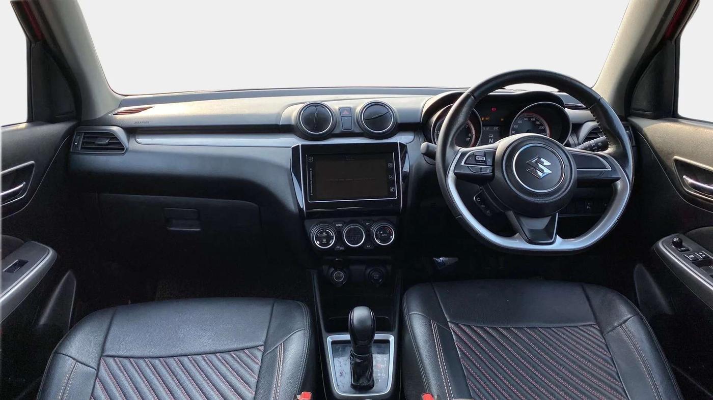 2018 Maruti Swift ZXI PLUS AMT, CNG, Automatic, 49,261 km, Dashboard