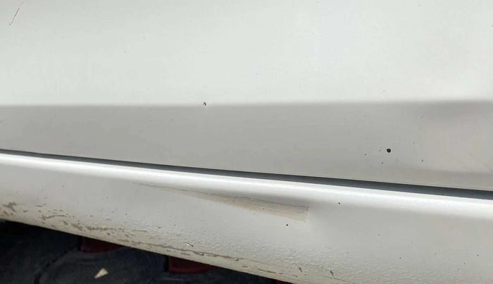 2013 Maruti Swift Dzire VXI, Petrol, Manual, 78,810 km, Left running board - Minor scratches