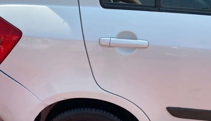 2013 Maruti Swift Dzire VXI, Petrol, Manual, 78,810 km, Right quarter panel - Slightly dented