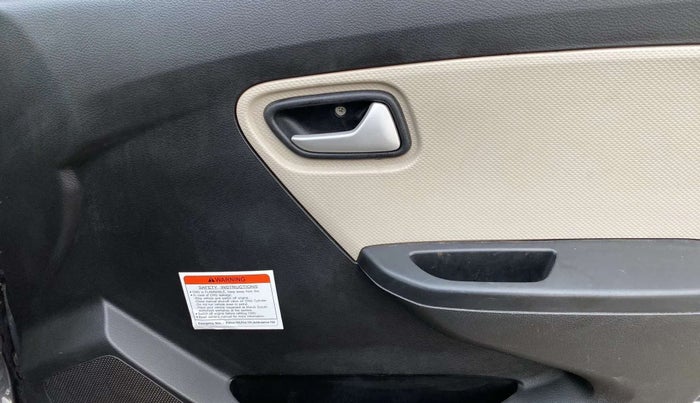 2020 Maruti Alto LXI CNG, CNG, Manual, 8,421 km, Driver Side Door Panels Control