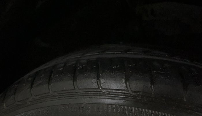 2023 Hyundai EXTER SX 1.2 CNG MT, CNG, Manual, 80,793 km, Right Front Tyre Tread