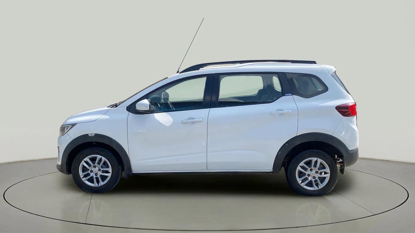 2020 Renault TRIBER RXT, Petrol, Manual, 81,124 km, Left Side