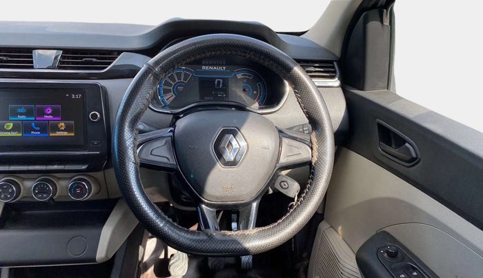 2020 Renault TRIBER RXT, Petrol, Manual, 81,124 km, Steering Wheel Close Up
