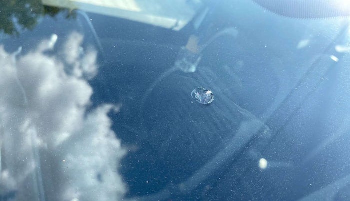 2020 Renault TRIBER RXT, Petrol, Manual, 81,124 km, Front windshield - Minor spot on windshield