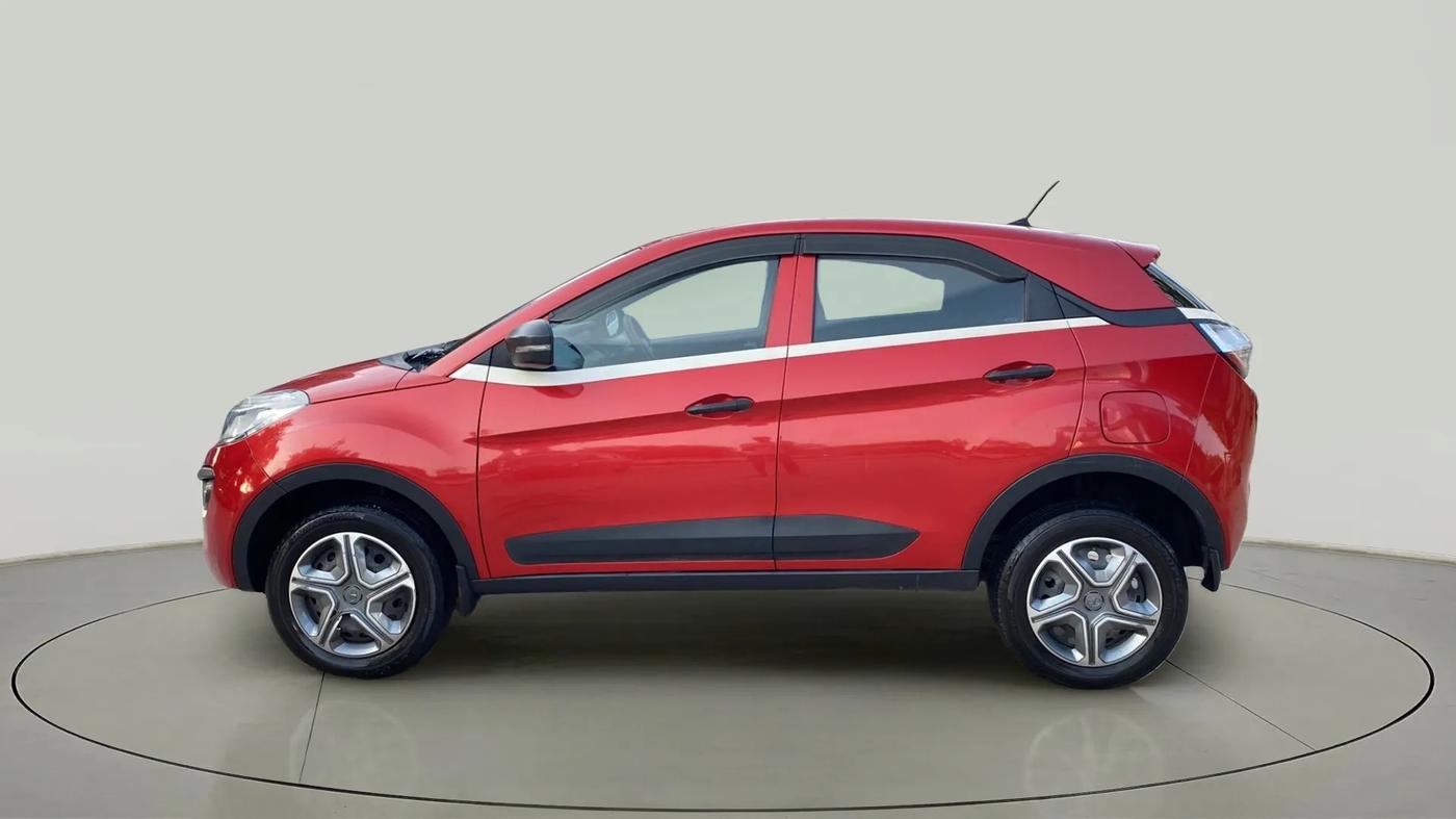 2018 Tata NEXON XM PETROL, Petrol, Manual, 82,779 km, Left Side