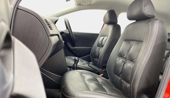2021 Volkswagen Polo COMFORTLINE 1.0L TSI, Petrol, Manual, 29,050 km, Right Side Front Door Cabin