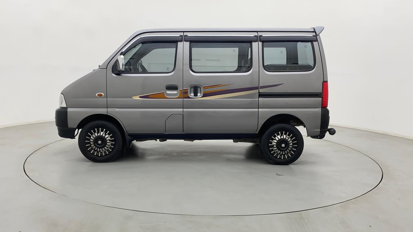 2022 Maruti Eeco 5 STR AC (O), Petrol, Manual, 33,635 km, Left Side