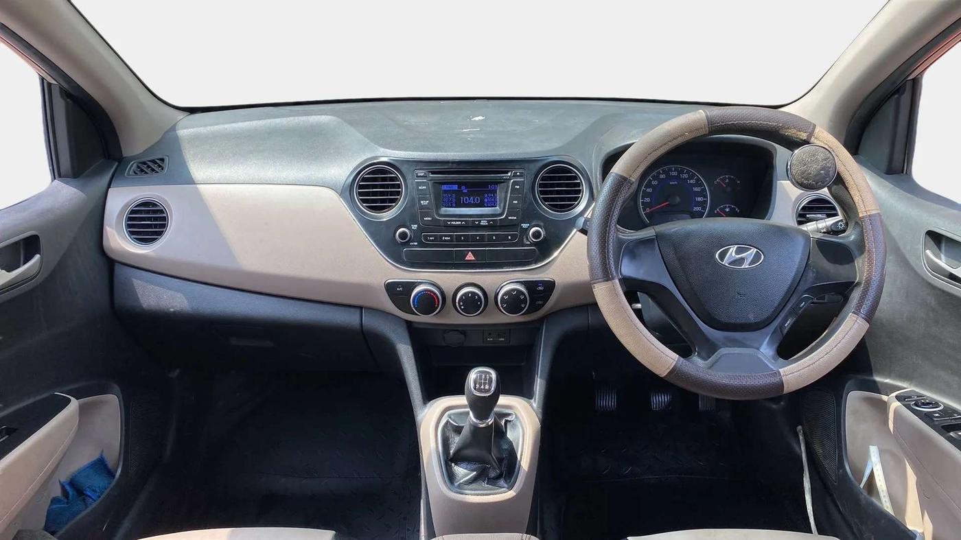 2014 Hyundai Grand i10 SPORTZ 1.2 KAPPA VTVT, Petrol, Manual, 81,101 km, Dashboard