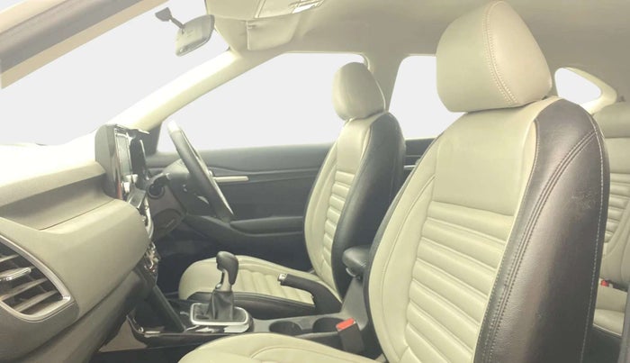 2019 KIA SELTOS HTK PLUS 1.5, Petrol, Manual, 17,694 km, Right Side Front Door Cabin