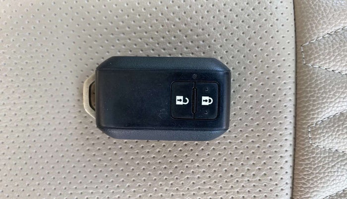 2020 Maruti Ertiga ZXI+ SHVS, Petrol, Manual, 35,535 km, Key Close Up