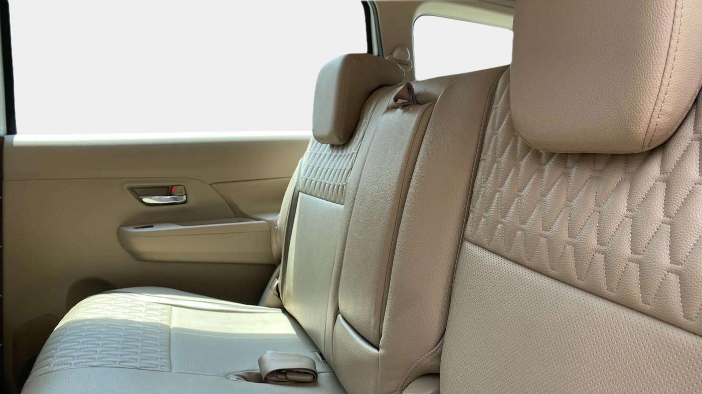 2020 Maruti Ertiga ZXI+ SHVS, Petrol, Manual, 35,535 km, Right Side Rear Door Cabin