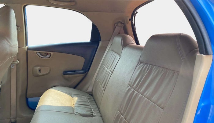 2013 Honda Brio VX AT, Petrol, Automatic, 73,299 km, Right Side Rear Door Cabin