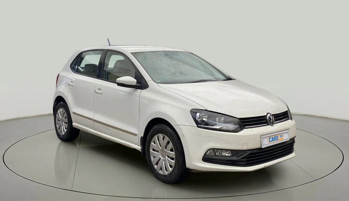 2017 Volkswagen Polo COMFORTLINE 1.2L, Petrol, Manual, 38,396 km, Right Front Diagonal