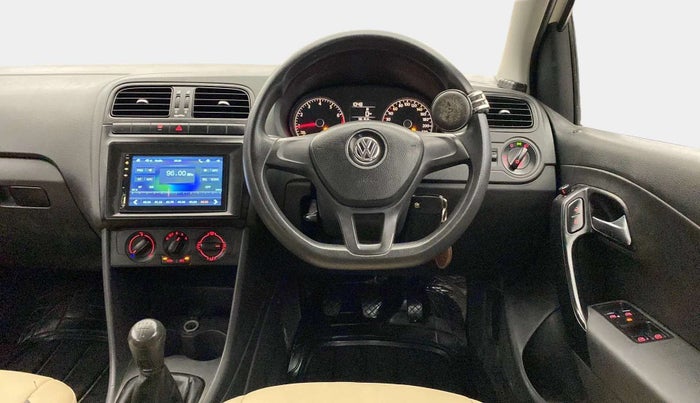 2017 Volkswagen Polo COMFORTLINE 1.2L, Petrol, Manual, 38,396 km, Steering Wheel Close Up