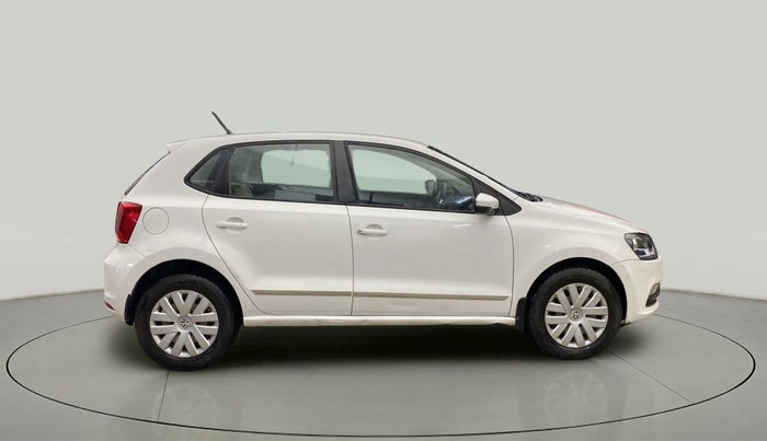 2017 Volkswagen Polo COMFORTLINE 1.2L, Petrol, Manual, 38,396 km, Right Side View