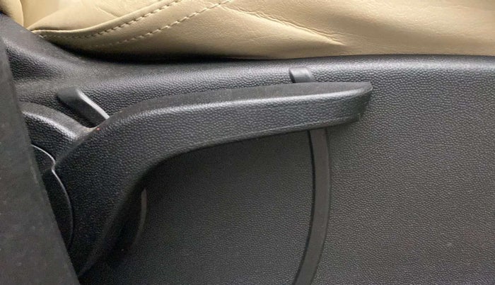 2020 Mahindra XUV500 W7, Diesel, Manual, 10,395 km, Driver Side Adjustment Panel