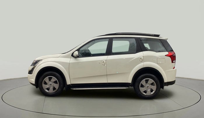 2020 Mahindra XUV500 W7, Diesel, Manual, 10,395 km, Left Side