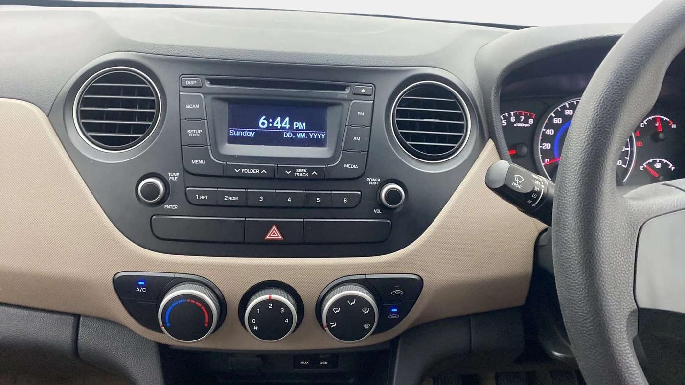 2014 Hyundai Grand i10 SPORTZ 1.2 KAPPA VTVT, Petrol, Manual, 35,571 km, Air Conditioner