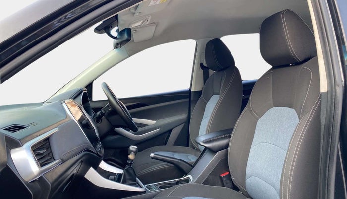 2021 MG HECTOR SUPER 1.5 PETROL, Petrol, Manual, 28,642 km, Right Side Front Door Cabin