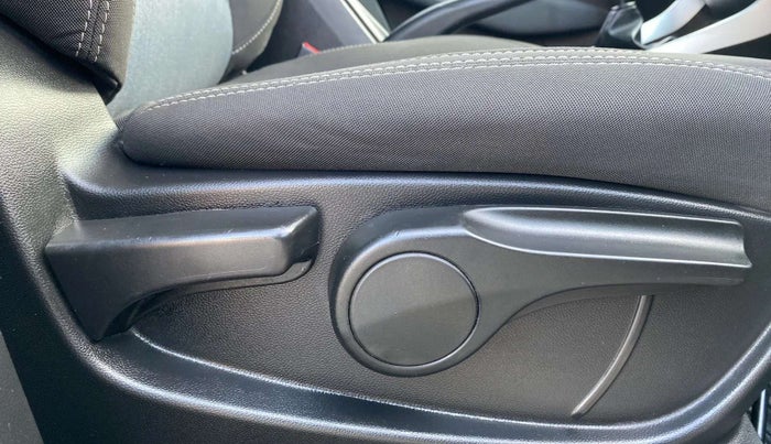2021 MG HECTOR SUPER 1.5 PETROL, Petrol, Manual, 28,642 km, Driver Side Adjustment Panel
