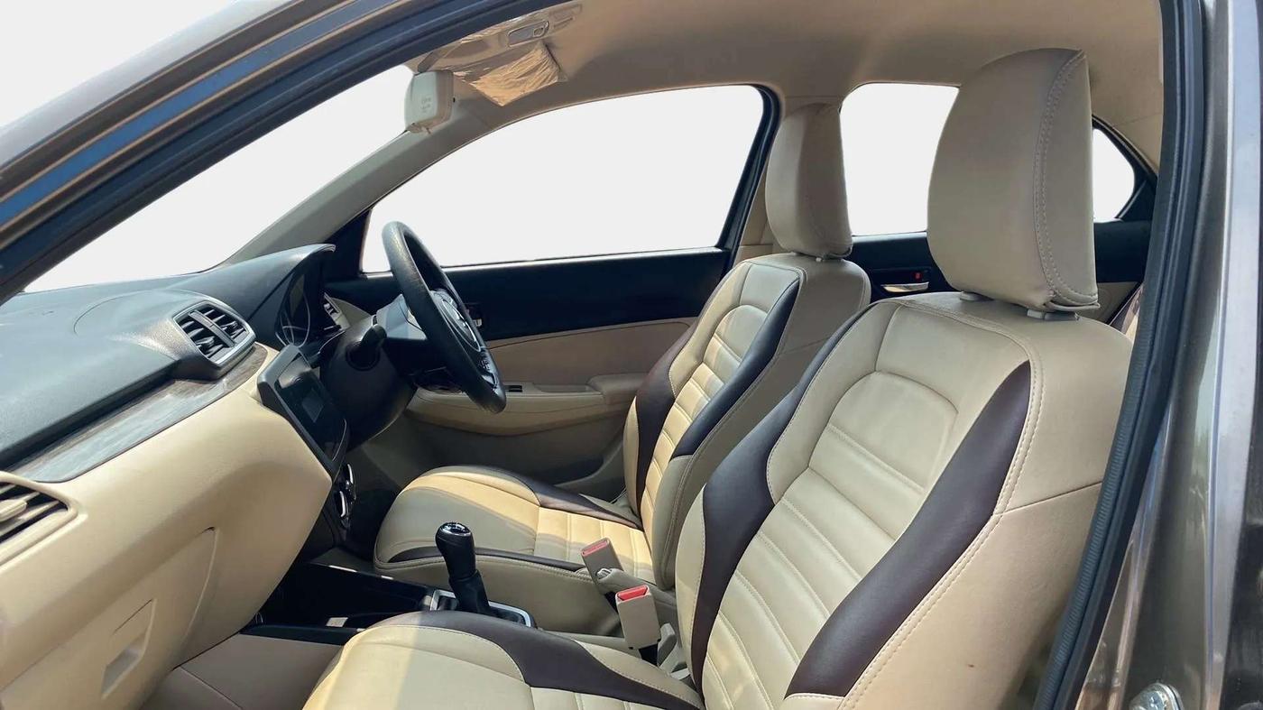 2021 Maruti Dzire VXI, Petrol, Manual, 20,366 km, Right Side Front Door Cabin
