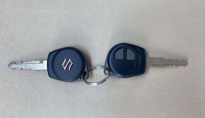 2021 Maruti Dzire VXI, Petrol, Manual, 20,366 km, Key Close Up