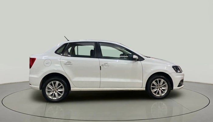 2017 Volkswagen Ameo HIGHLINE1.2L, Petrol, Manual, 54,553 km, Right Side View