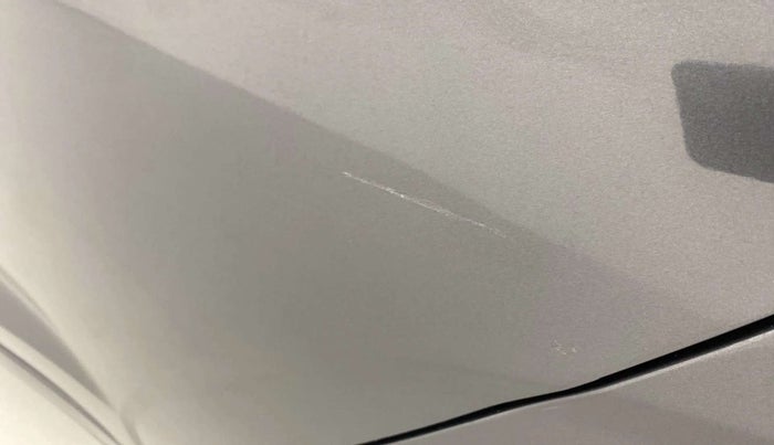 2020 Hyundai AURA S 1.2 AMT, Petrol, Automatic, 49,916 km, Front passenger door - Slightly dented