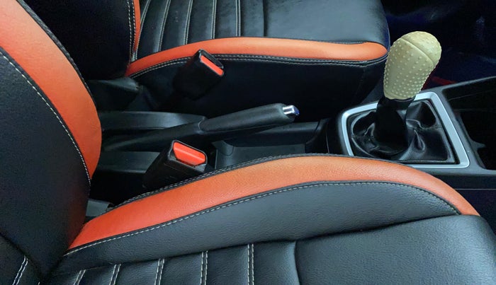2019 Maruti Swift VXI, Petrol, Manual, 42,653 km, Gear Lever