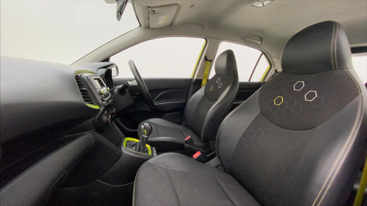 2019 Hyundai NEW SANTRO MAGNA AMT, Petrol, Automatic, 38,517 km, Right Side Front Door Cabin