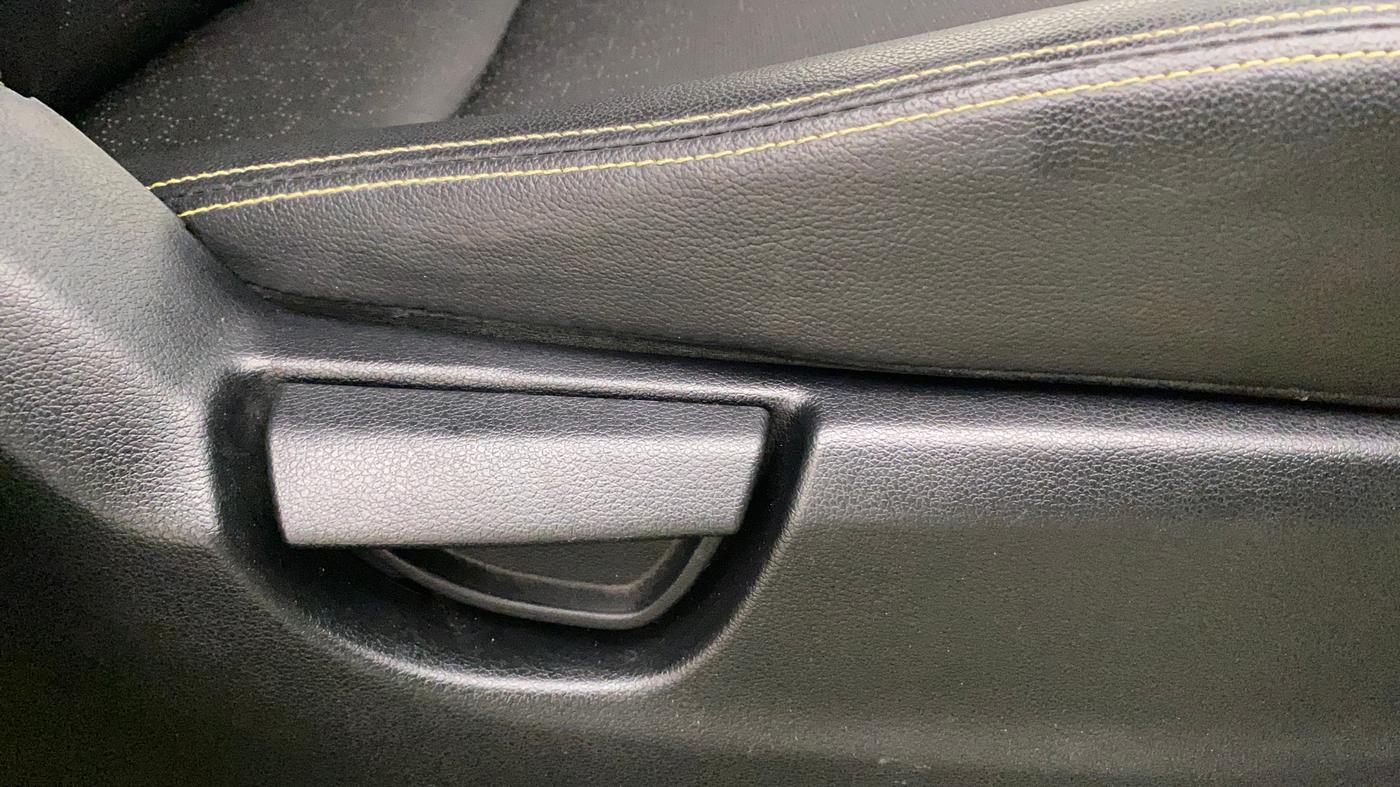 2019 Hyundai NEW SANTRO MAGNA AMT, Petrol, Automatic, 38,517 km, Driver Side Adjustment Panel