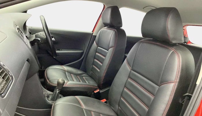 2016 Volkswagen Polo COMFORTLINE 1.2L, Petrol, Manual, 64,738 km, Right Side Front Door Cabin