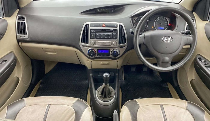 2013 Hyundai i20 MAGNA (O) 1.2, Petrol, Manual, 63,986 km, Dashboard