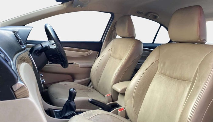 2019 Maruti Ciaz ALPHA 1.5 SHVS PETROL, Petrol, Manual, 46,055 km, Right Side Front Door Cabin