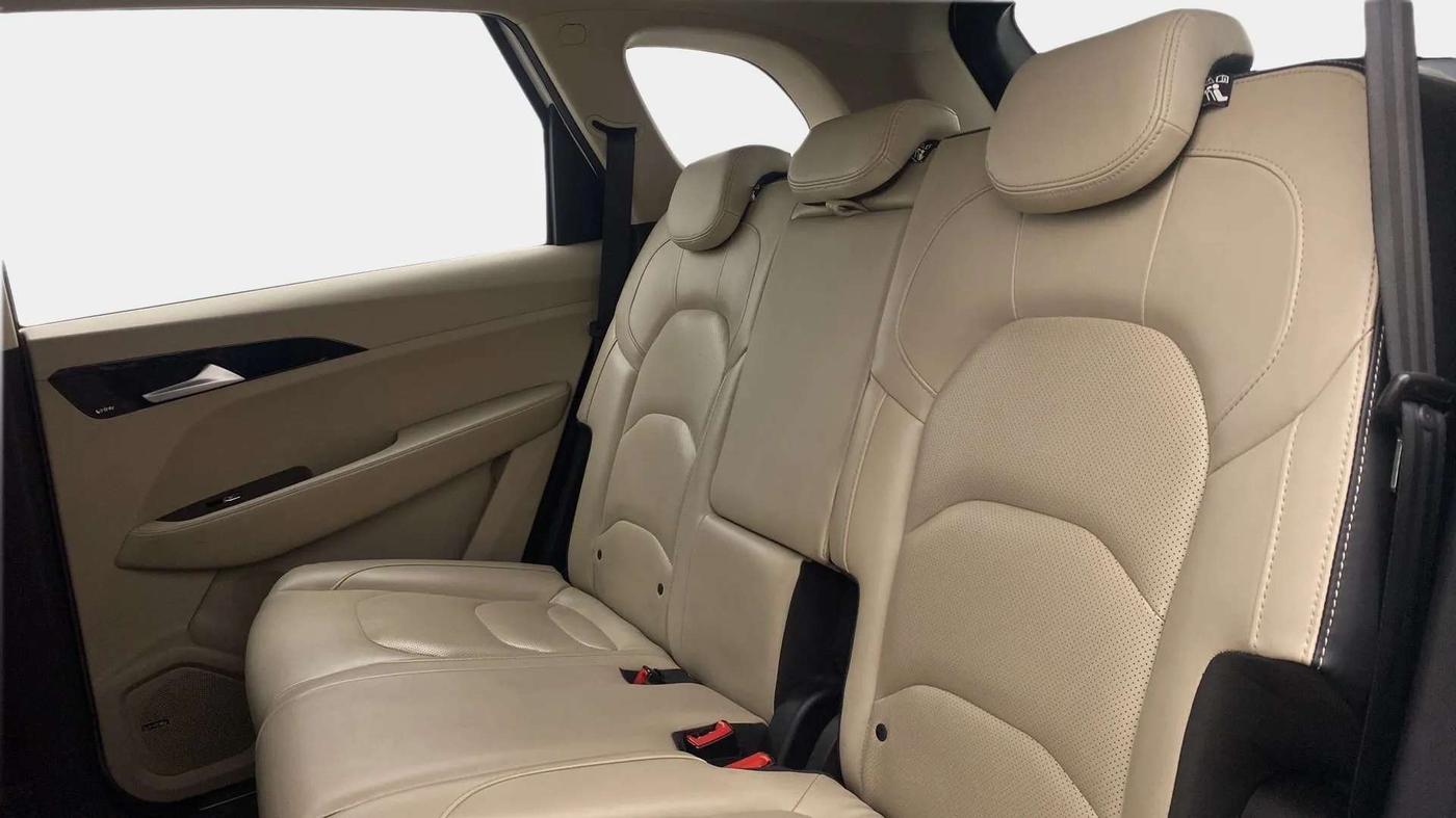 2021 MG HECTOR SHARP 1.5 PETROL CVT, Petrol, Automatic, 44,009 km, Right Side Rear Door Cabin