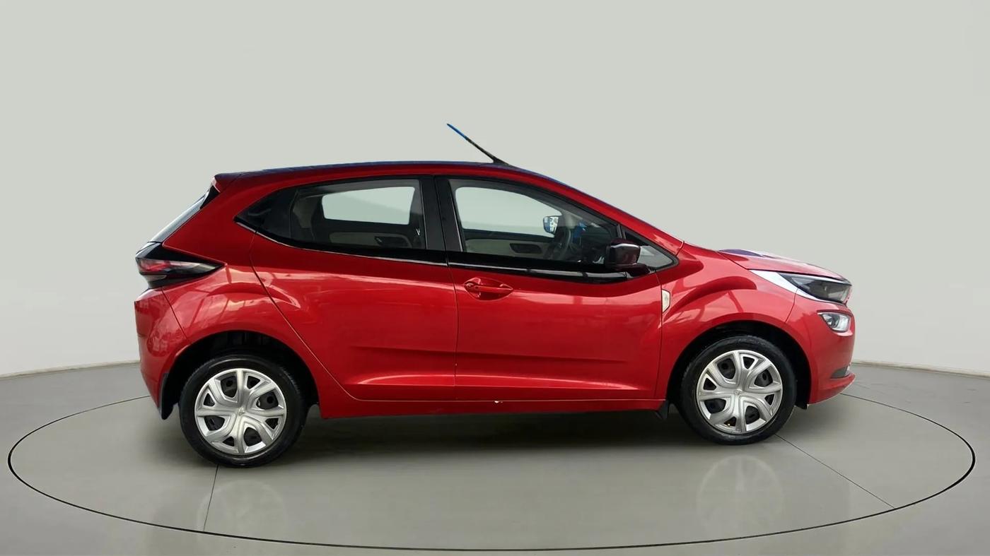 2021 Tata ALTROZ XT PETROL, Petrol, Manual, 39,535 km, Right Side View