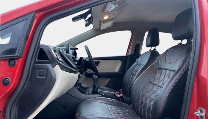 2021 Tata ALTROZ XT PETROL, Petrol, Manual, 39,535 km, Right Side Front Door Cabin