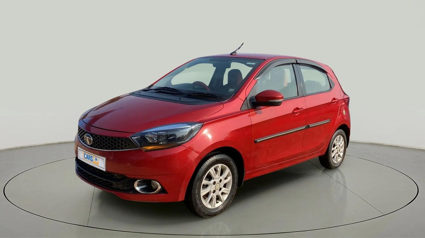 2017 Tata Tiago XZA PETROL, Petrol, Automatic, 1,14,543 km, Left Front Diagonal