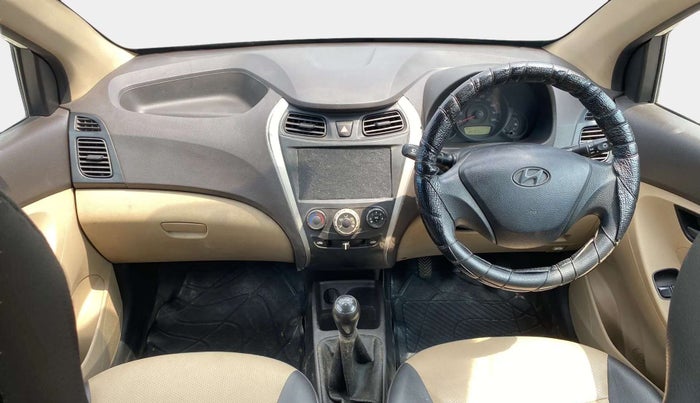 2017 Hyundai Eon ERA +, Petrol, Manual, 35,055 km, Dashboard