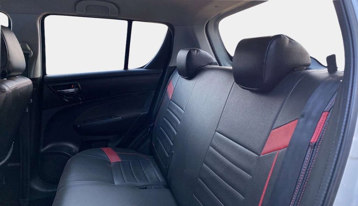 2014 Maruti Swift VXI, Petrol, Manual, 1,05,806 km, Right Side Rear Door Cabin