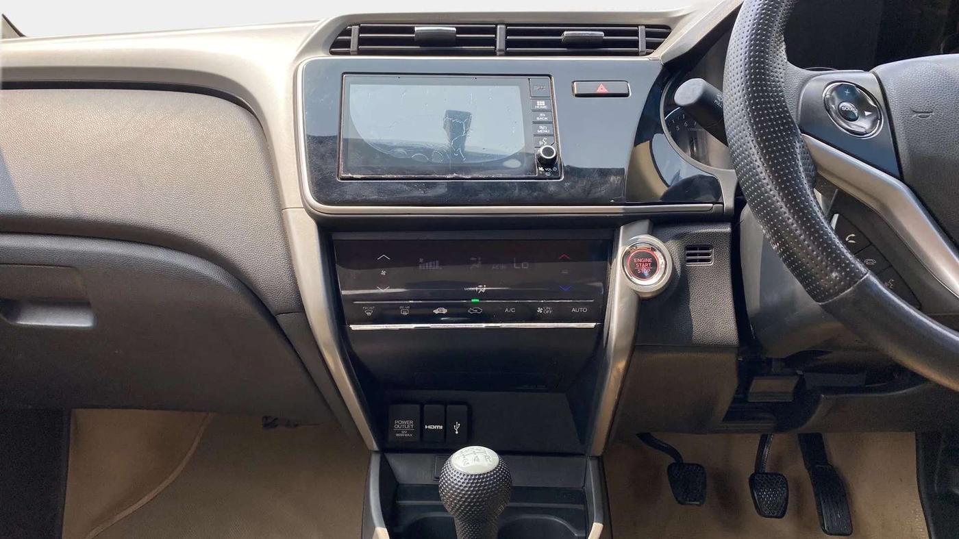 2018 Honda City 1.5L I-VTEC V MT, CNG, Manual, 39,633 km, Air Conditioner