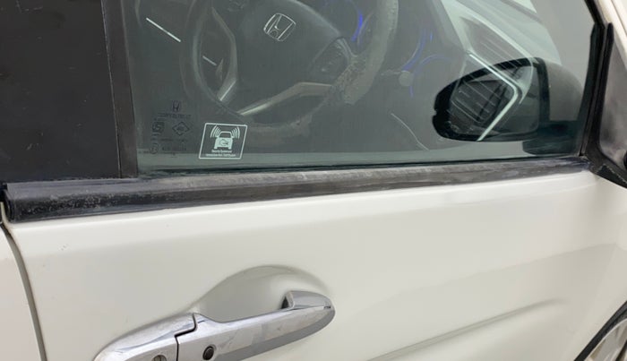 2015 Honda City 1.5L I-VTEC VX, Petrol, Manual, 52,322 km, Driver-side door - Weather strip has minor damage