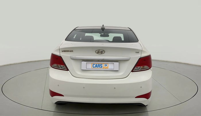 2015 Hyundai Verna FLUIDIC 4S 1.6 VTVT S(O), Petrol, Manual, 68,729 km, Back/Rear