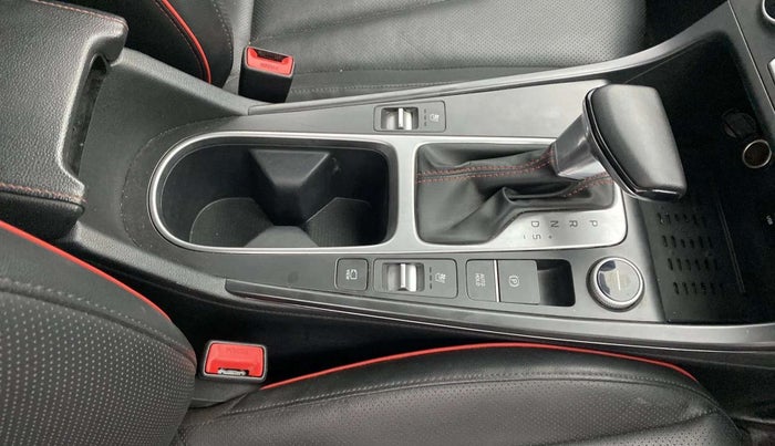 2020 Hyundai Creta SX (O) 1.4 TURBO DCT, Petrol, Automatic, 45,933 km, Gear Lever