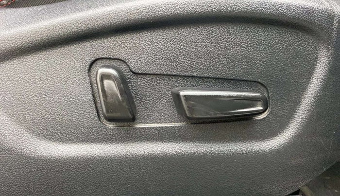 2020 Hyundai Creta SX (O) 1.4 TURBO DCT, Petrol, Automatic, 45,933 km, Driver Side Adjustment Panel