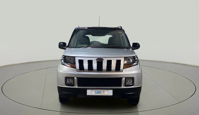 2018 Mahindra TUV300 T10 DUAL TONE, Diesel, Manual, 67,348 km, Front