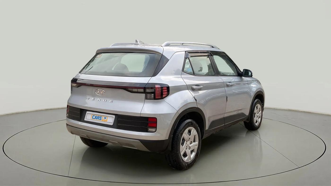 2022 Hyundai VENUE S(O) 1.2, Petrol, Manual, 33,430 km, Right Back Diagonal