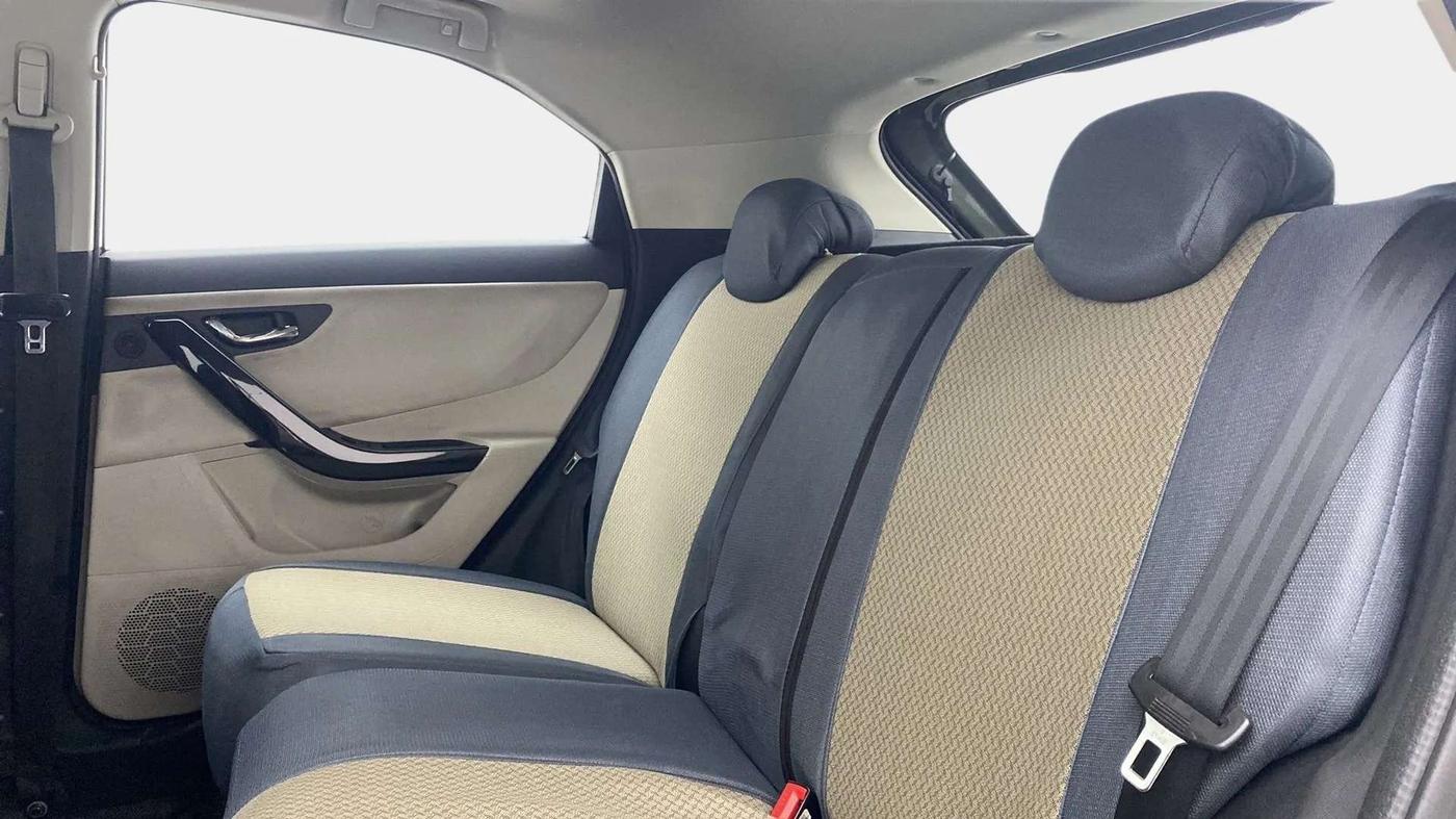 2021 Tata NEXON XZA PLUS (O) DIESEL, Diesel, Automatic, 58,249 km, Right Side Rear Door Cabin