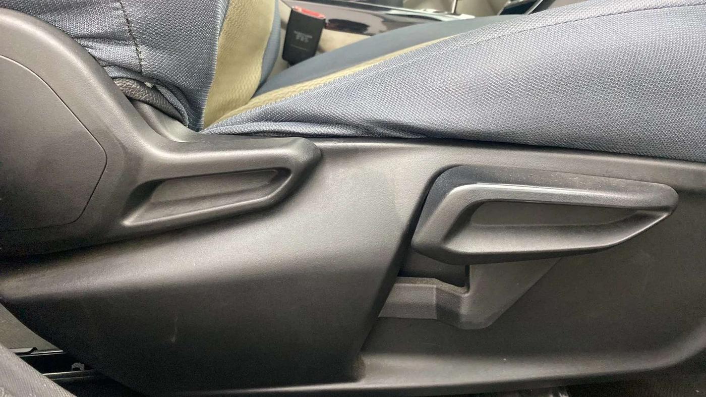 2021 Tata NEXON XZA PLUS (O) DIESEL, Diesel, Automatic, 58,249 km, Driver Side Adjustment Panel