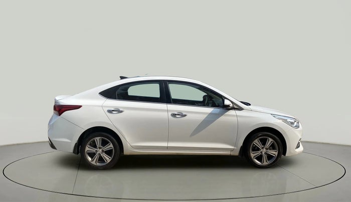 2019 Hyundai Verna 1.6 VTVT SX, Petrol, Manual, 31,414 km, Right Side